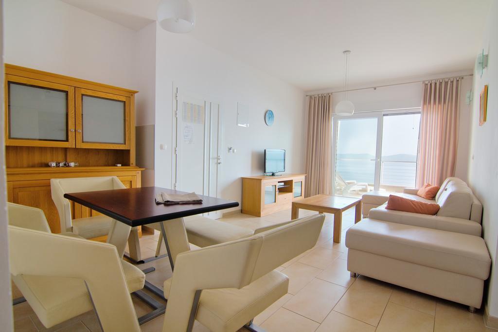 Apartments Vela Sollis Marusici  Pokoj fotografie